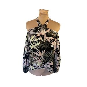 Cece  Off the shoulder Tropical print. Size Large.   313